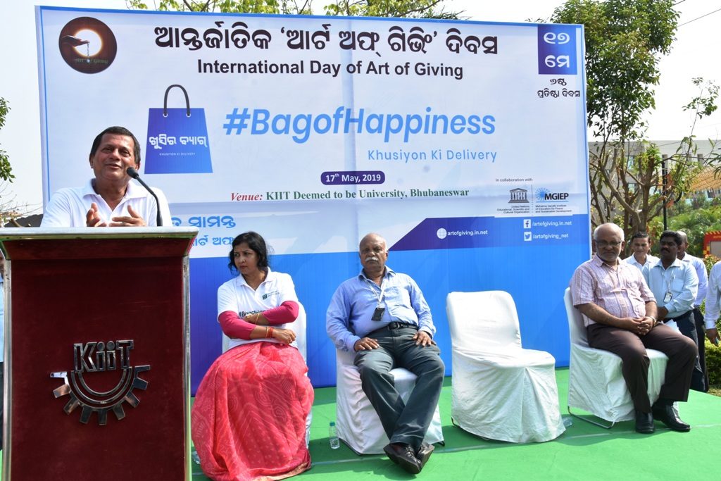 Art of Giving 2019 Bag of Happiness Celebration